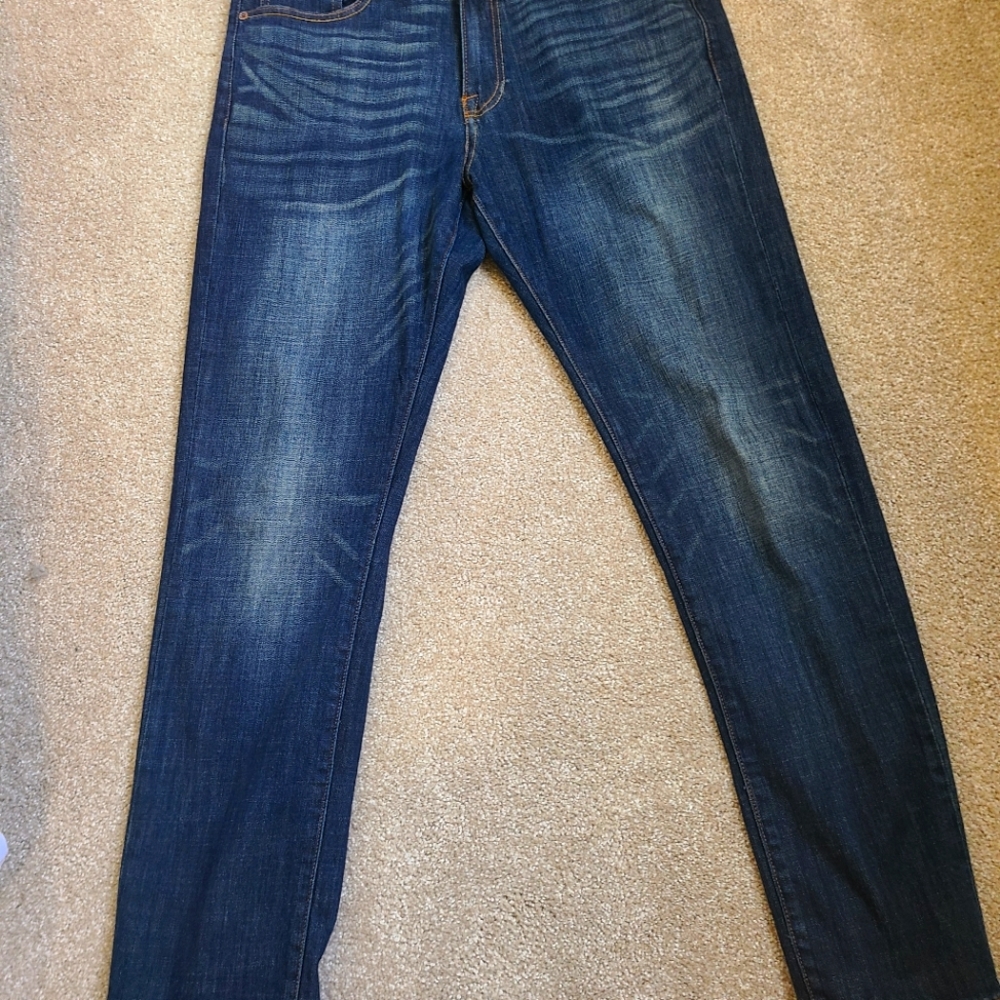 Lucky Brand 34/32 410 Athletic Slim jeans